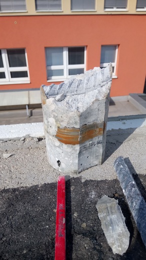 převrtaná výztuž pr.28 mm